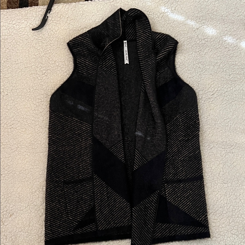 Vest soft cashmere like